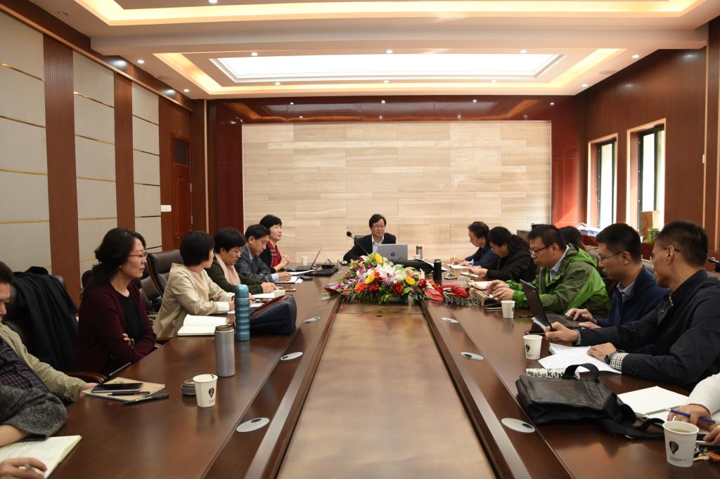 报告会现场
